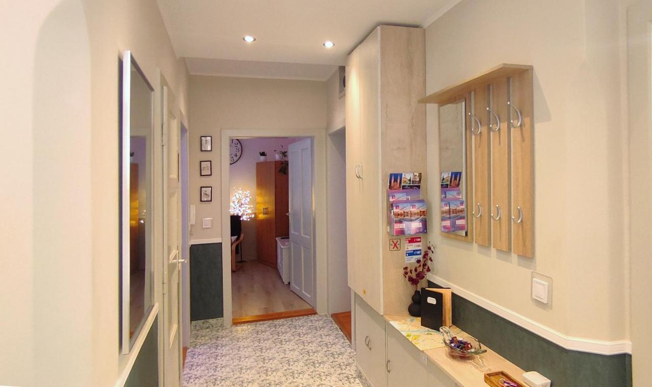 Center Apartman Szeged Ngoại thất bức ảnh